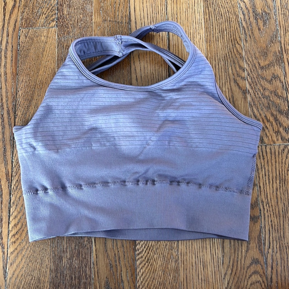 Alphalete sports bra